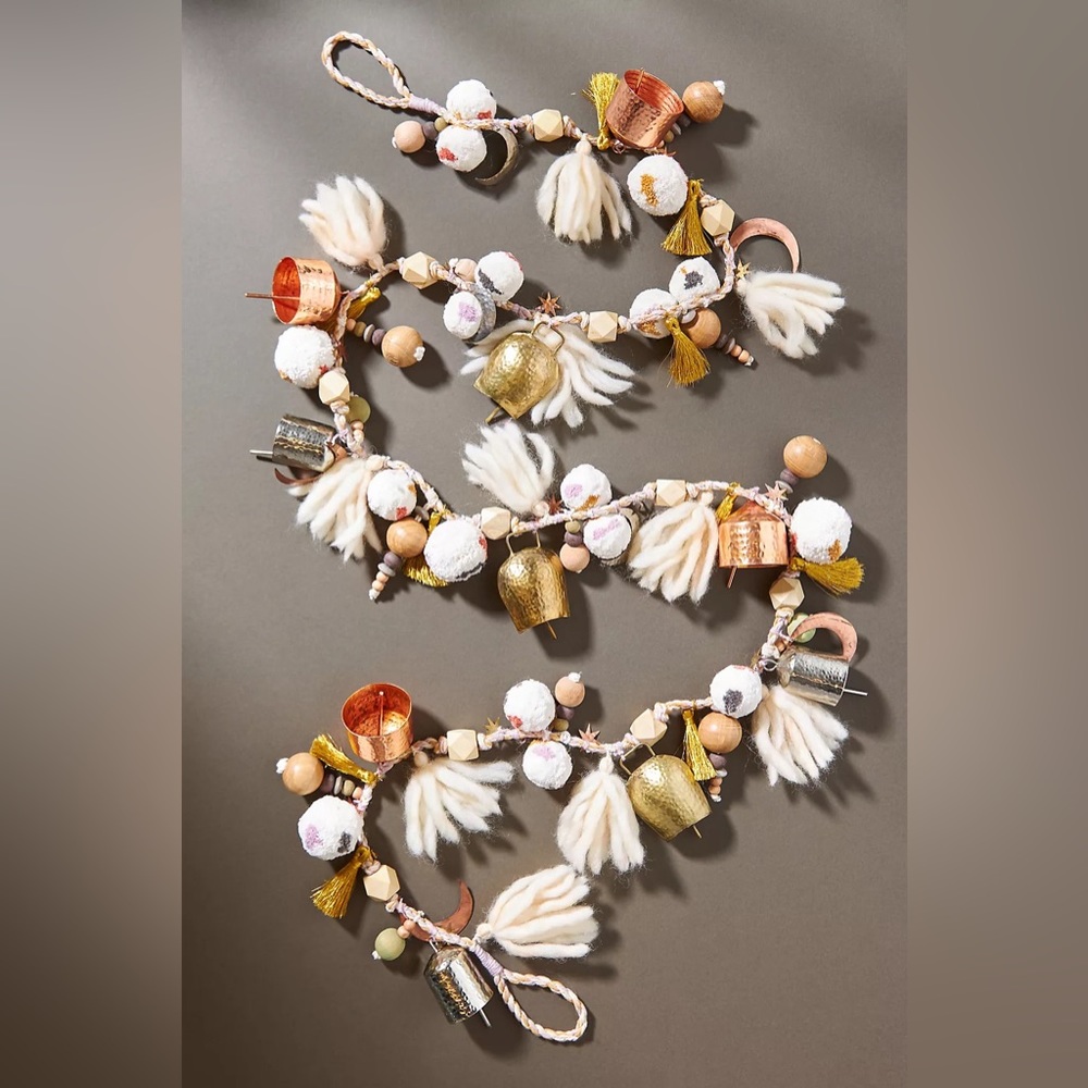 Anthropologie Meliora Garland